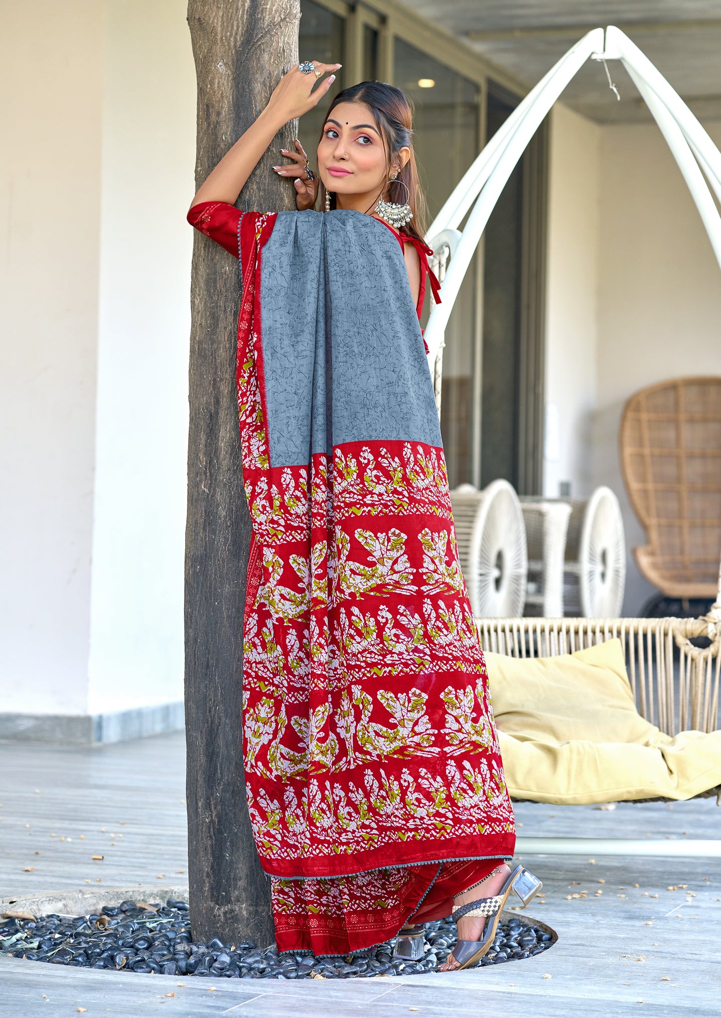 Pure Classic Cotton Saree With Latkans