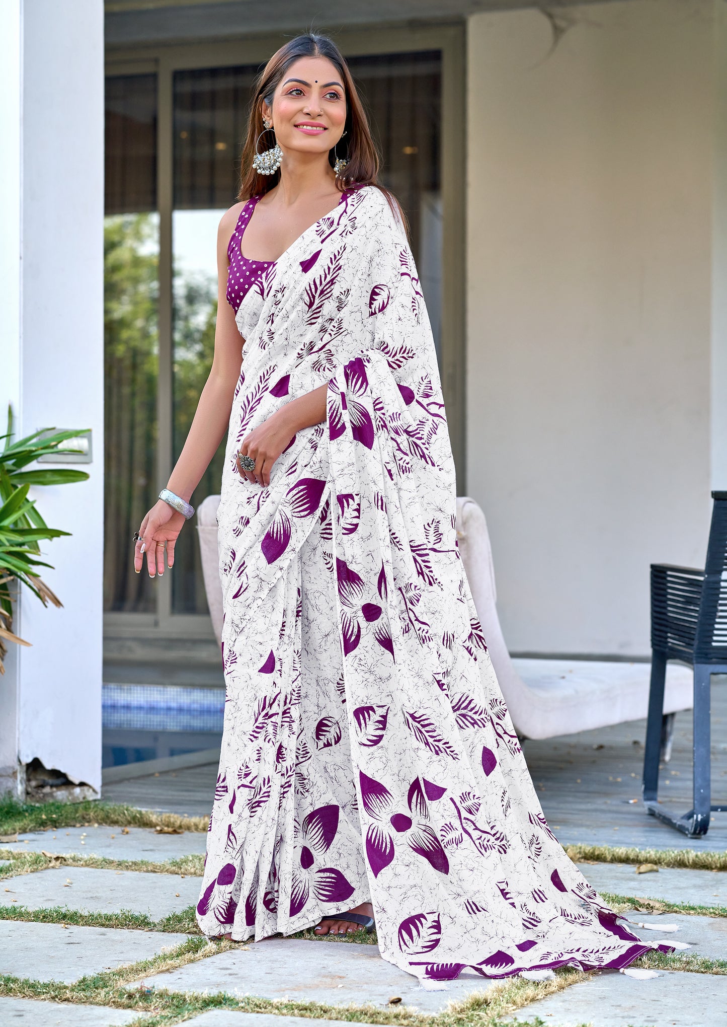 Pure Breathable Cotton Saree With Latkans
